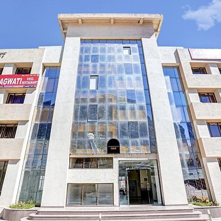 Townhouse Oak Hotel Rama נאסיק מראה חיצוני תמונה